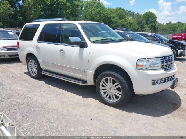  Salvage Lincoln Navigator