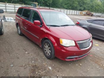  Salvage Chrysler Town & Country