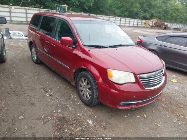  Salvage Chrysler Town & Country