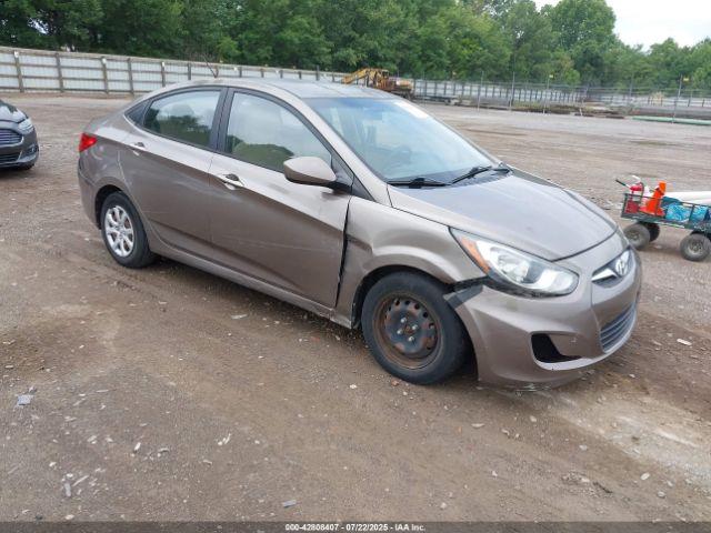  Salvage Hyundai ACCENT