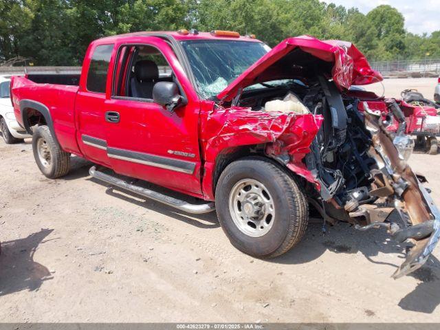  Salvage Chevrolet Silverado 2500