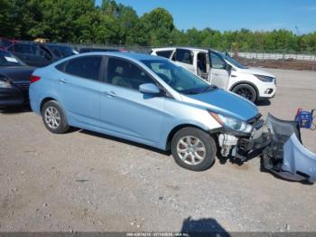  Salvage Hyundai ACCENT