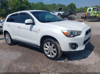  Salvage Mitsubishi Outlander