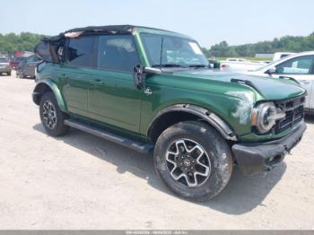  Salvage Ford Bronco