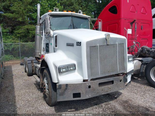  Salvage Kenworth Construction
