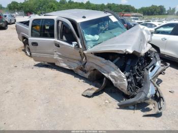  Salvage Chevrolet Silverado 2500