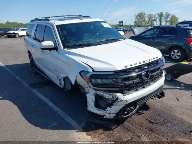  Salvage Ford Expedition