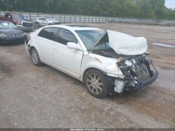  Salvage Toyota Avalon