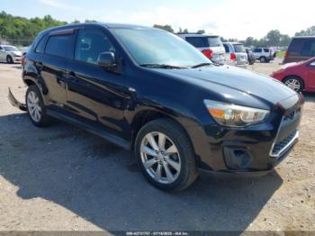  Salvage Mitsubishi Outlander