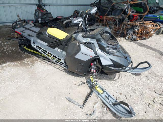  Salvage Ski-doo Summit X 850