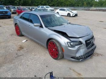  Salvage Chrysler 300