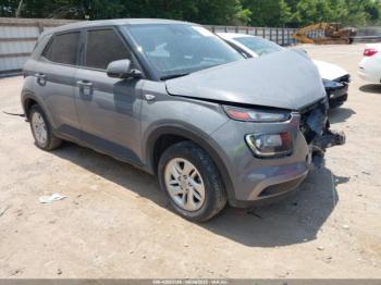  Salvage Hyundai VENUE
