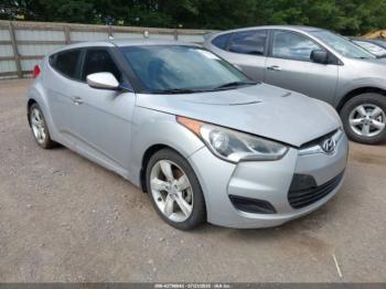  Salvage Hyundai VELOSTER