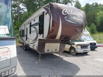  Salvage Palomino Travel Trlr