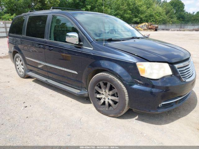  Salvage Chrysler Town & Country