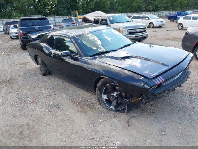  Salvage Dodge Challenger