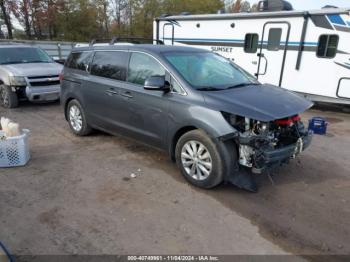  Salvage Kia Sedona