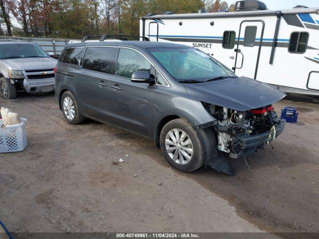  Salvage Kia Sedona
