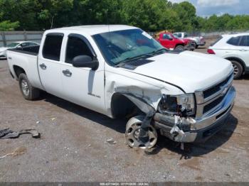  Salvage Chevrolet Silverado 2500