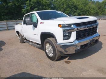  Salvage Chevrolet Silverado 2500