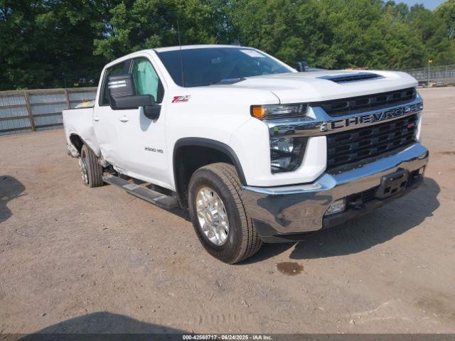  Salvage Chevrolet Silverado 2500