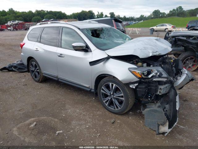  Salvage Nissan Pathfinder