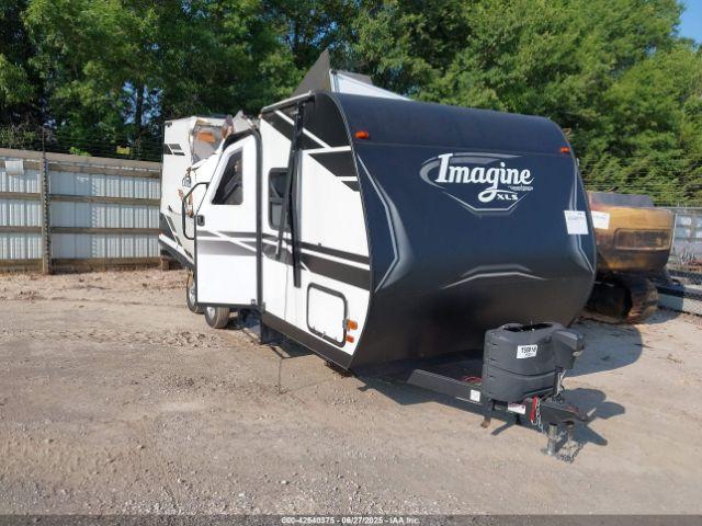  Salvage Imagine Travel Trlr