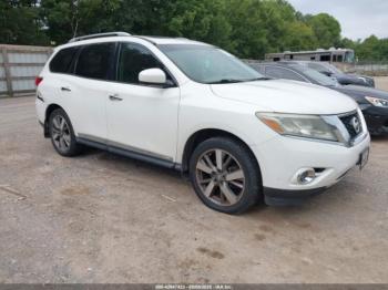  Salvage Nissan Pathfinder