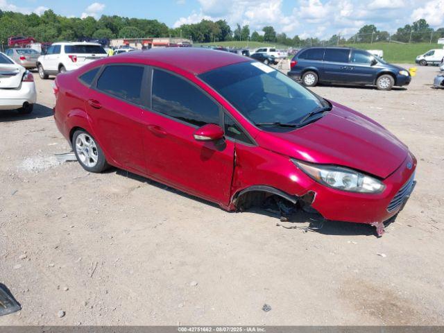 Salvage Ford Fiesta