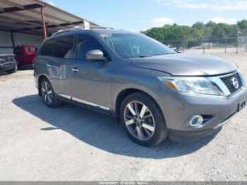  Salvage Nissan Pathfinder