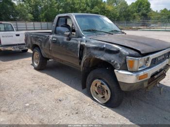  Salvage Toyota Pickup