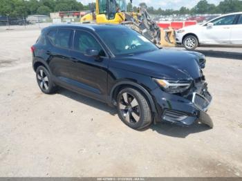  Salvage Volvo XC40