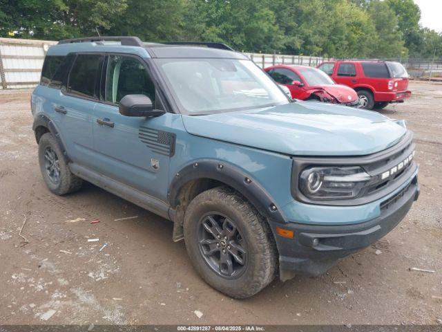  Salvage Ford Bronco