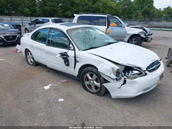 Salvage Ford Taurus