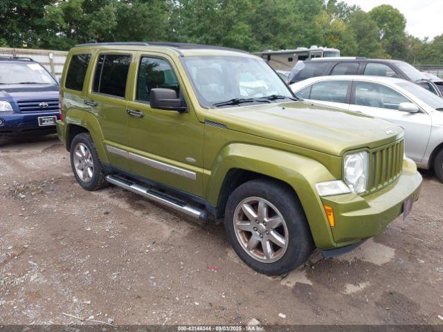  Salvage Jeep Liberty