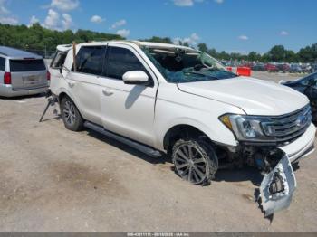  Salvage Ford Expedition