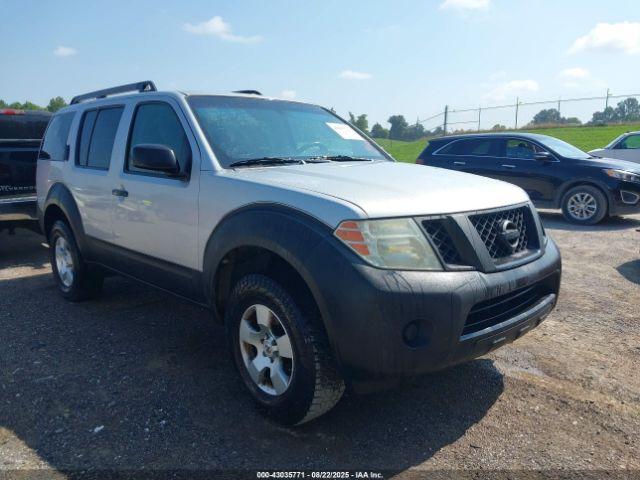  Salvage Nissan Pathfinder