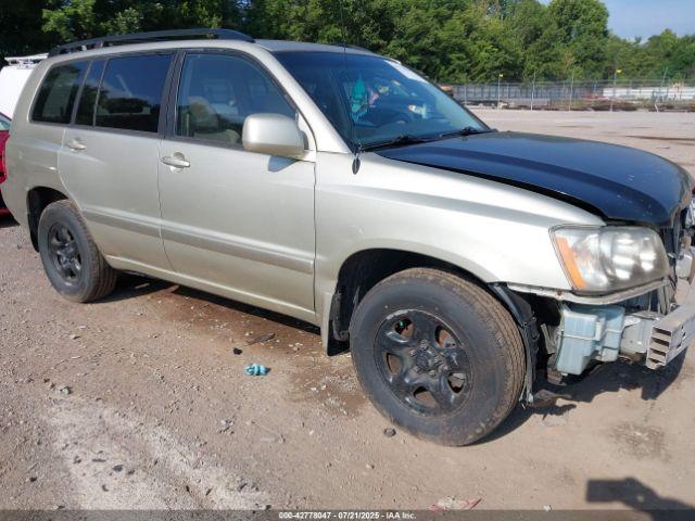  Salvage Toyota Highlander