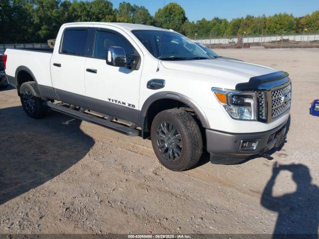  Salvage Nissan Titan