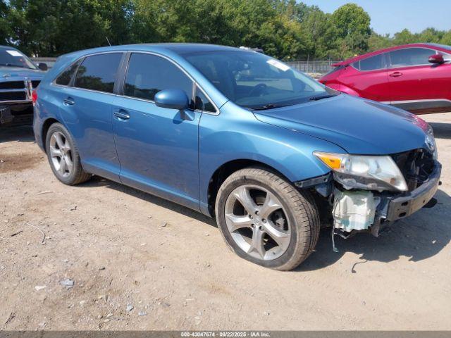  Salvage Toyota Venza