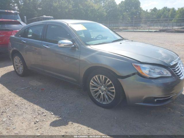  Salvage Chrysler 200