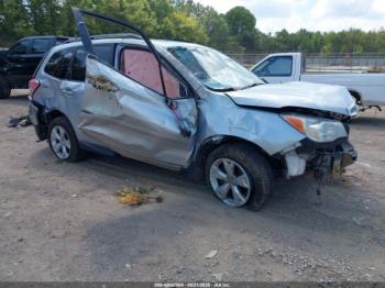  Salvage Subaru Forester