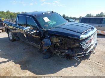 Salvage General Motors Sierra 2500HD