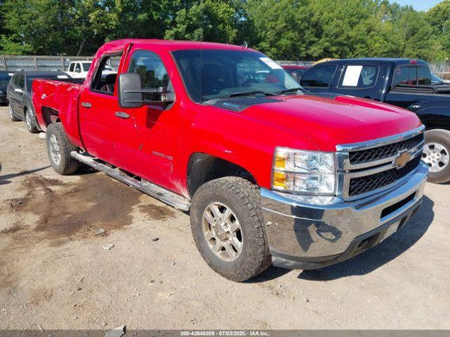  Salvage Chevrolet Silverado 2500