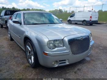  Salvage Chrysler 300