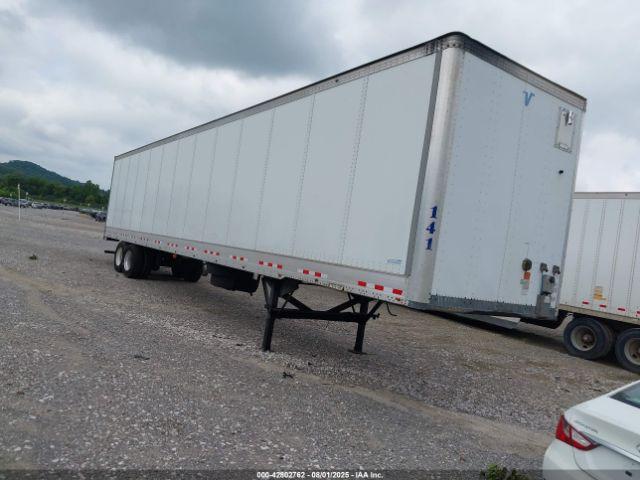  Salvage Vanguard National Tr Trailer