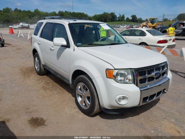  Salvage Ford Escape