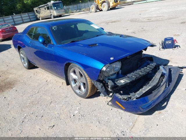  Salvage Dodge Challenger