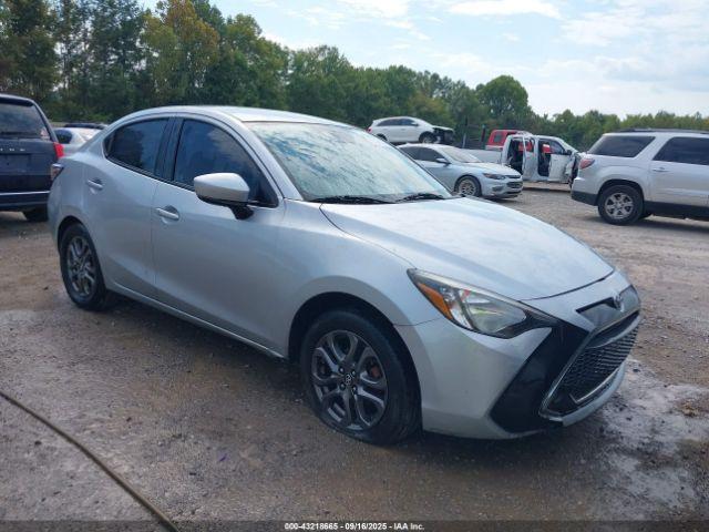  Salvage Toyota Yaris