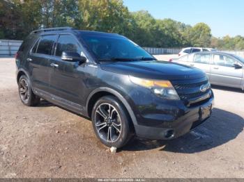  Salvage Ford Explorer